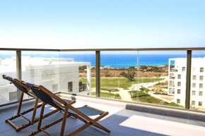 Deluxe 2 Bedroom Penthouse with Terrific Sea Views by Sea N' Rent